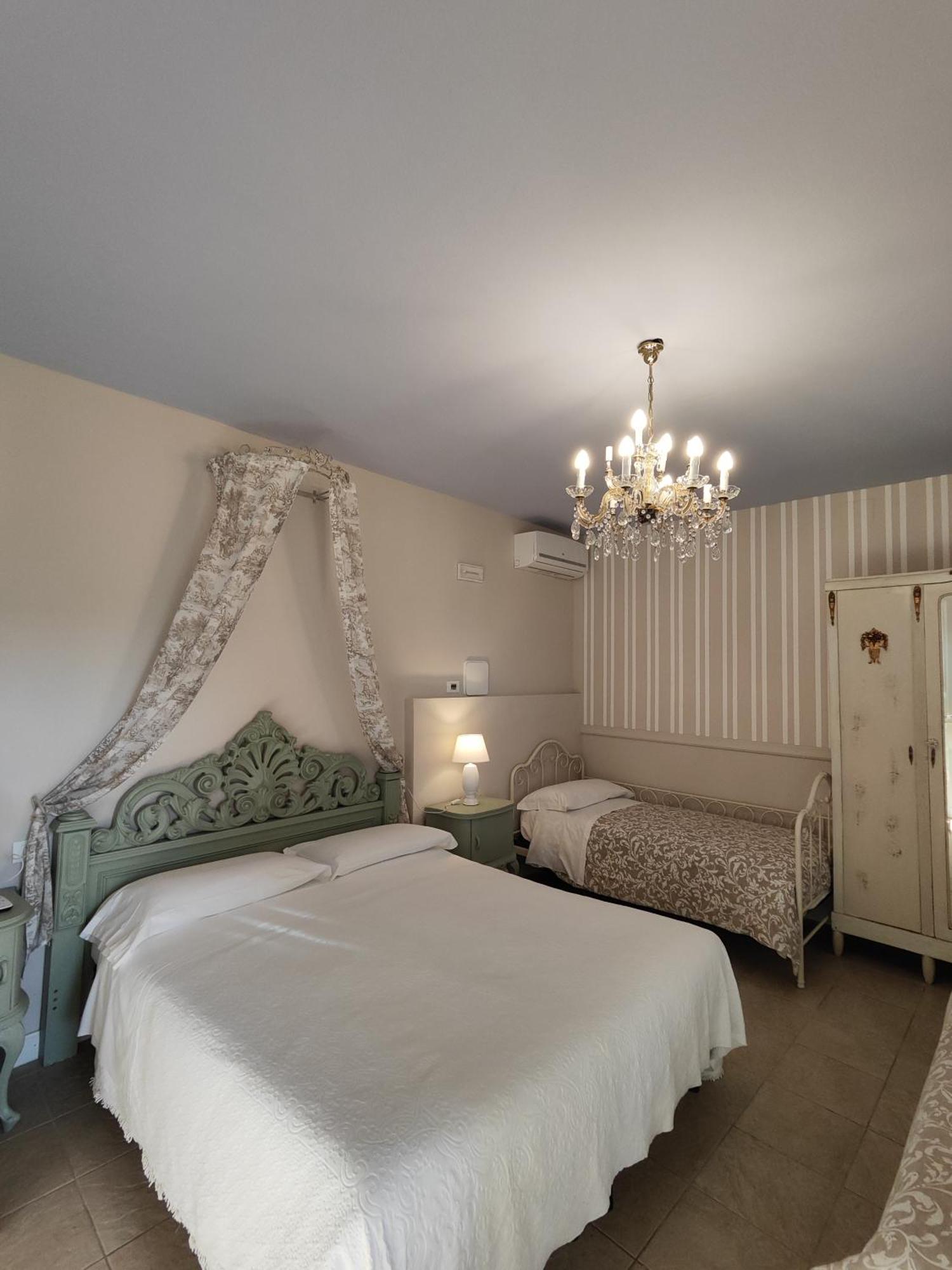 Bed & Breakfast Garda Relais Antica Romelia *