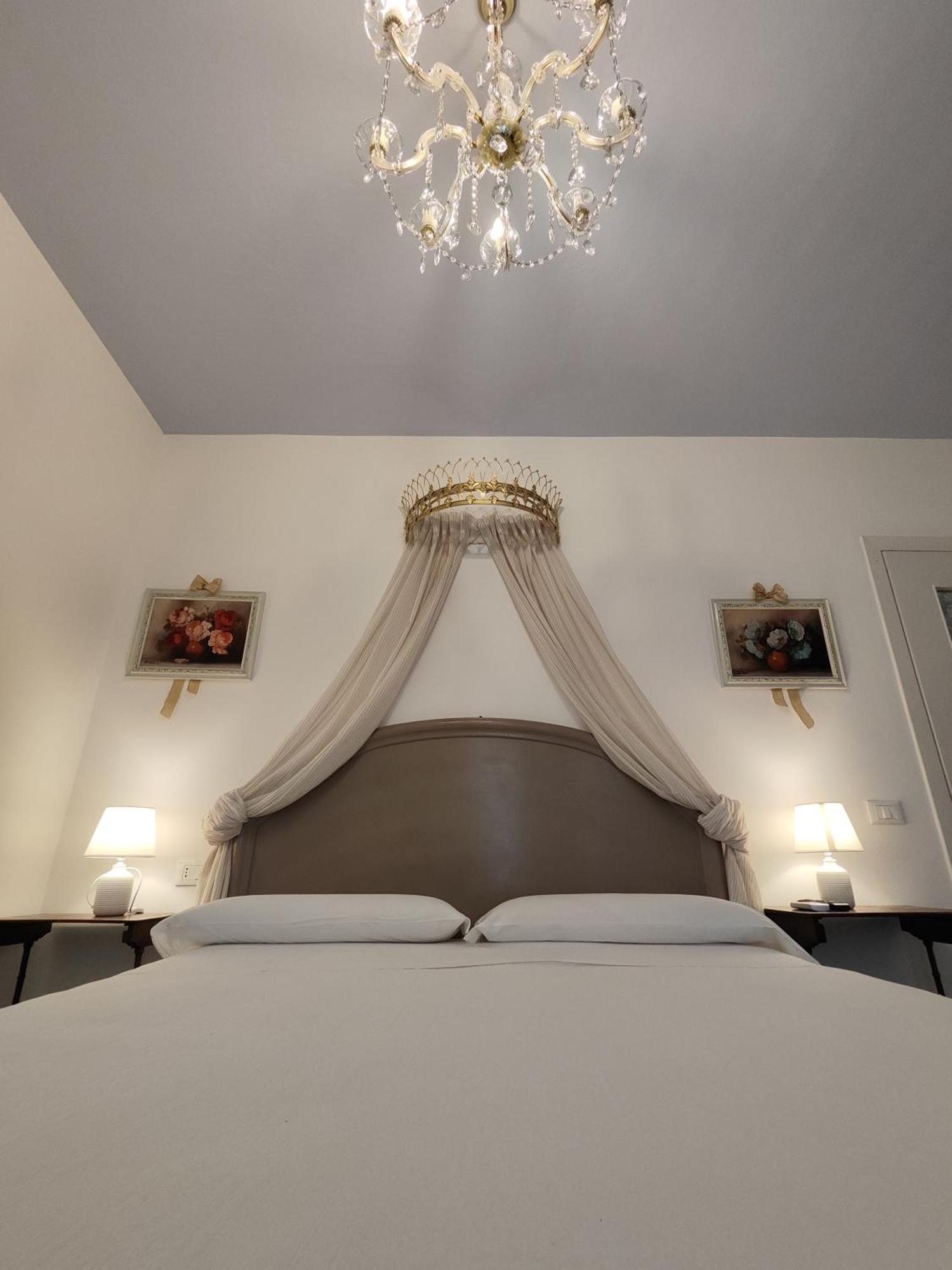Garda Relais Antica Romelia *